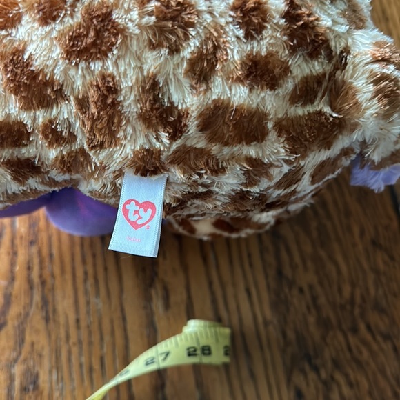Ty Safari Giraffe Large Plush Stuffed Animal. Never left our nonsmoking home. - Picture 4 of 6